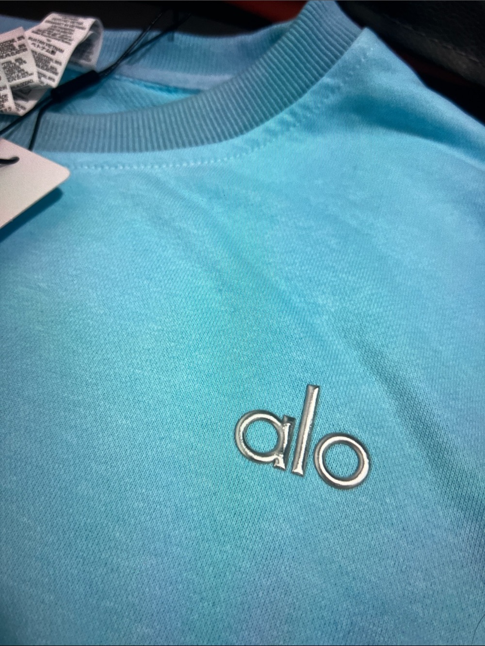 ALO Yoga Light Blue Crew Sweatshirt and Shorts Set - Picture 8 of 8
